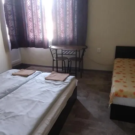 East Gate Guest Pensionat *