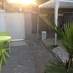 Къща за гости за гости източна порта