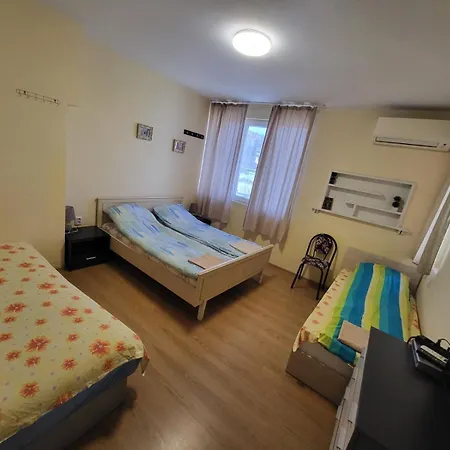 Guest house East Gate Guest *